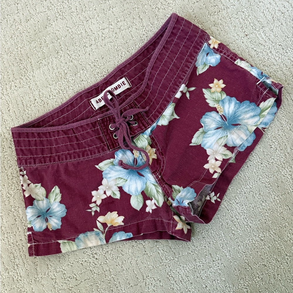 Vintage y2k Abercrombie & Fitch Floral Burgundy Shorts